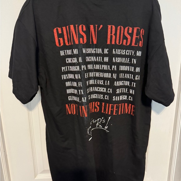 Guns N’ Roses 2017 Not in this Lifetime Cotton Tour Tee XL - Picture 2 of 4